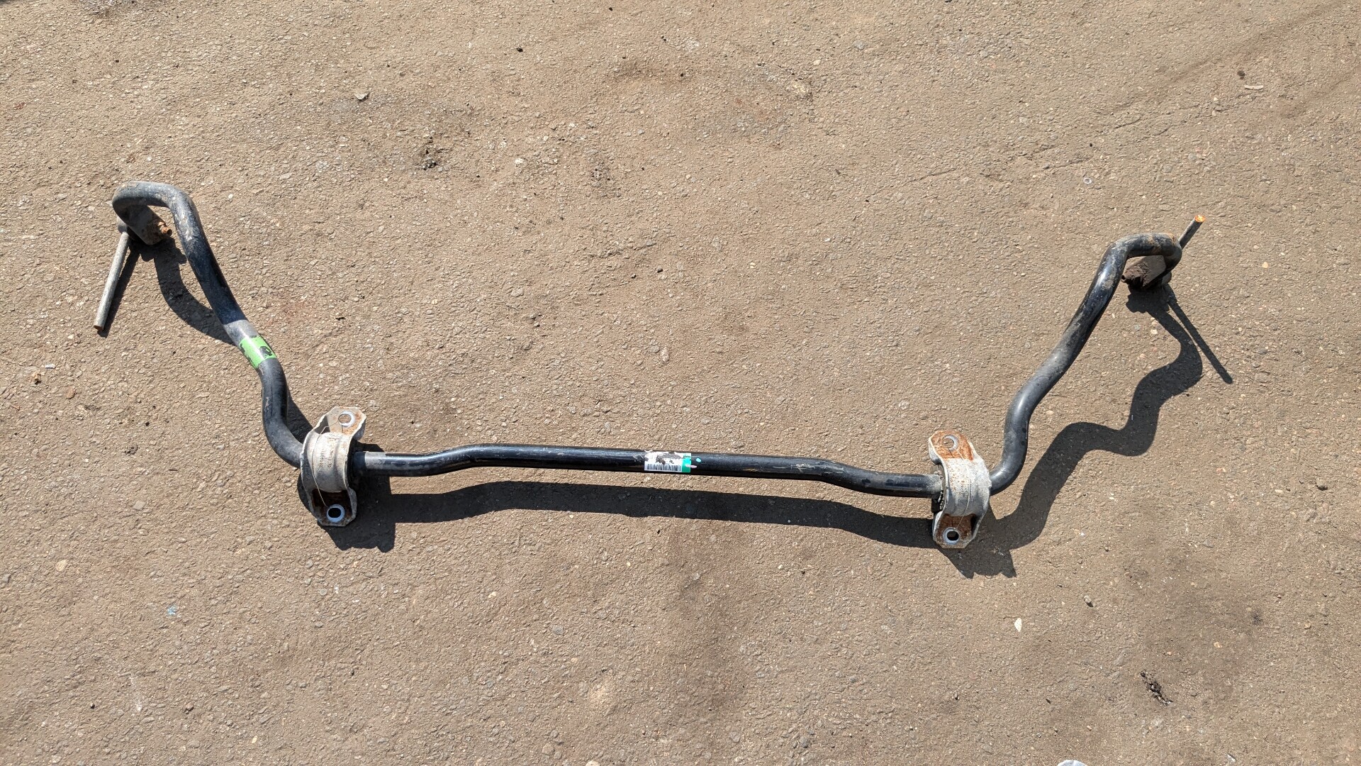 Стабилизатор передний