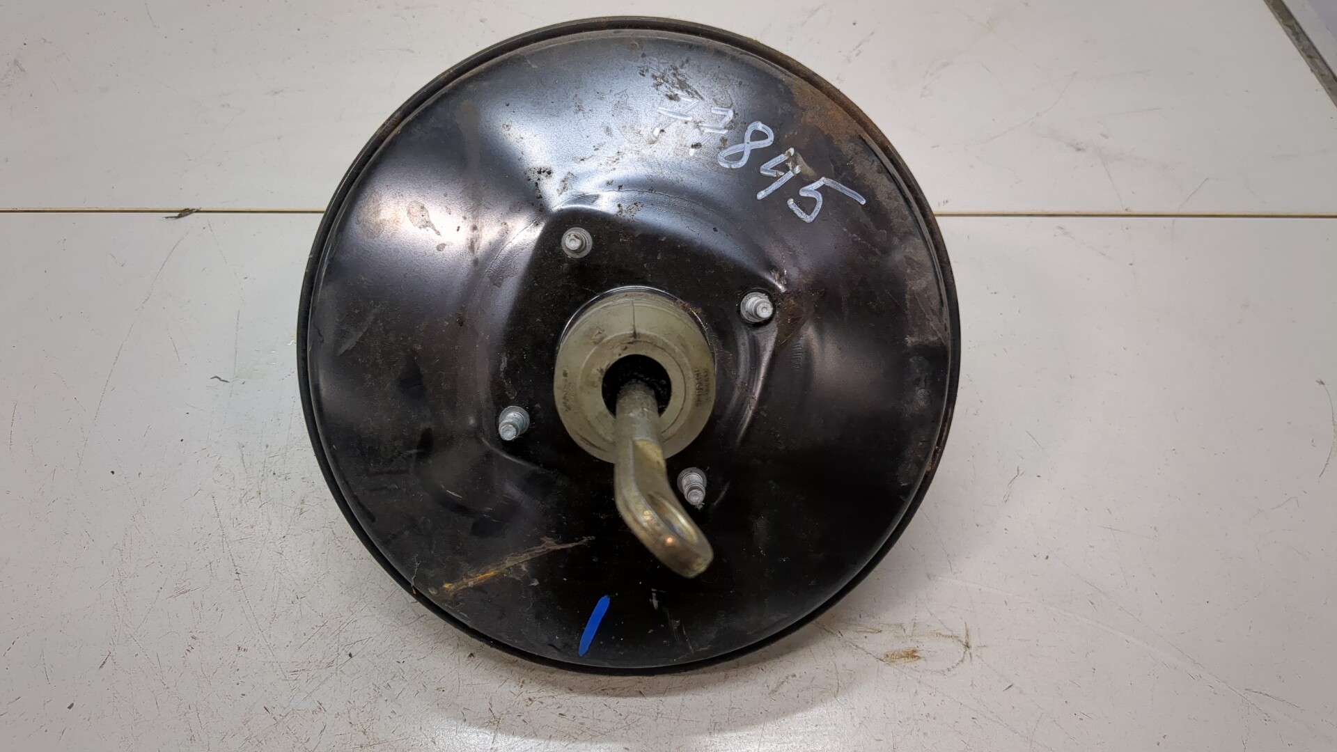 Цилиндр тормозной главный