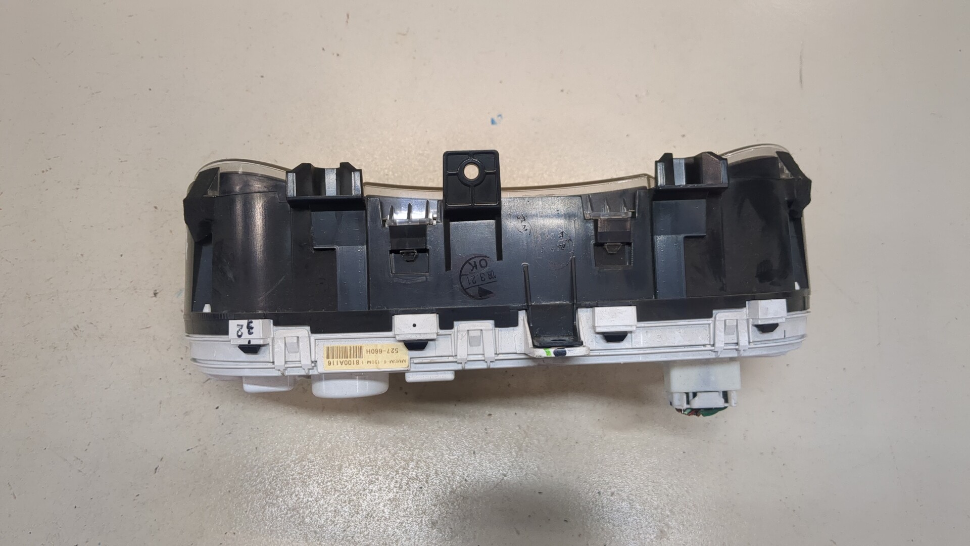 Панель приборов