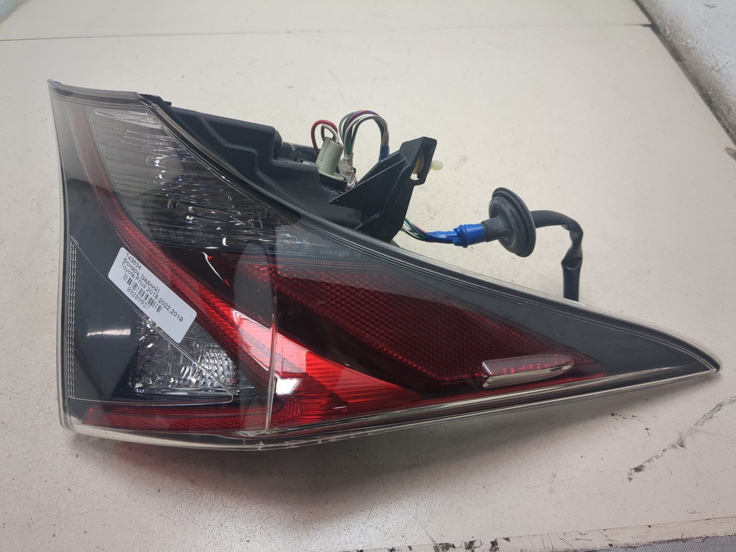 Фонарь задний левый