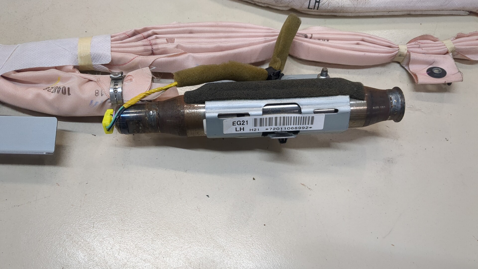 Подушка безопасности боковая (шторка)