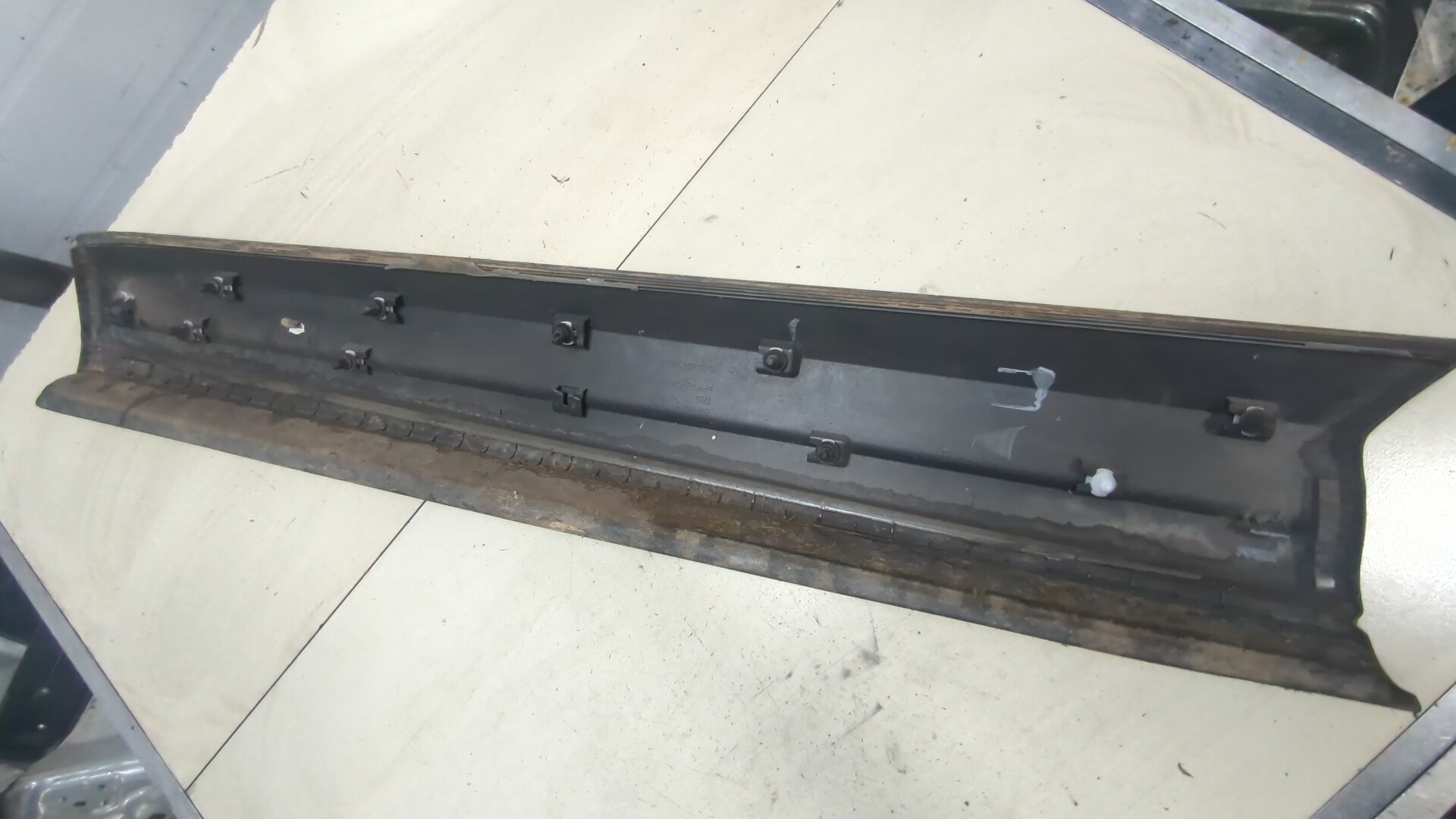 Молдинг двери