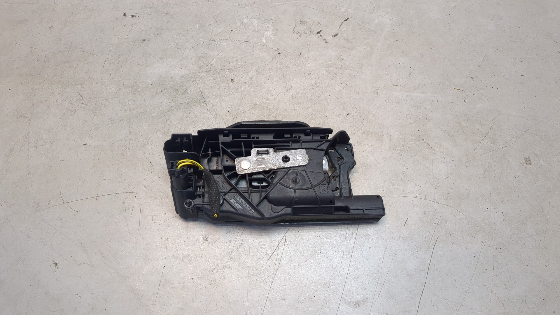 Замок двери сдвижной