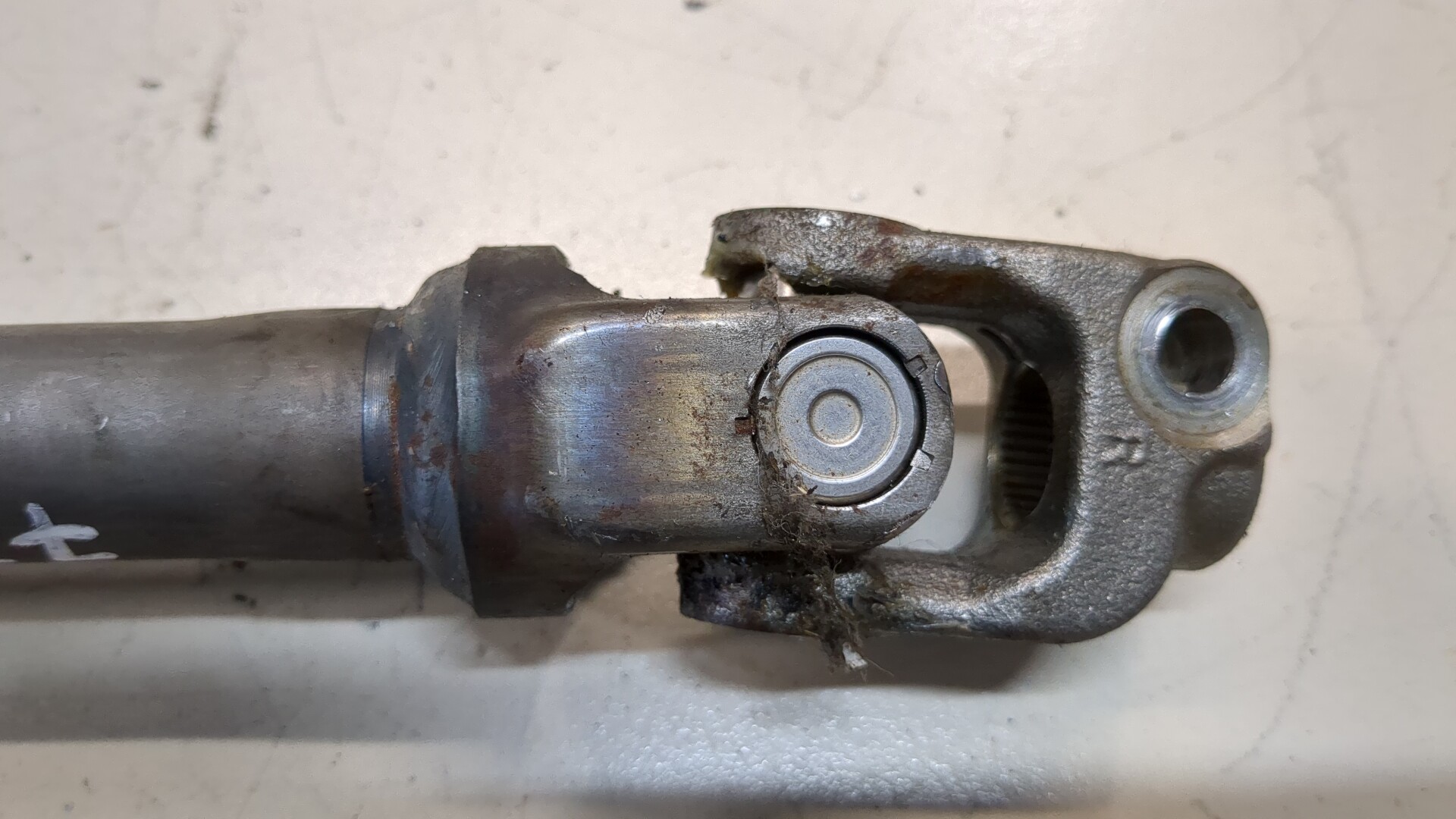 Кардан рулевой