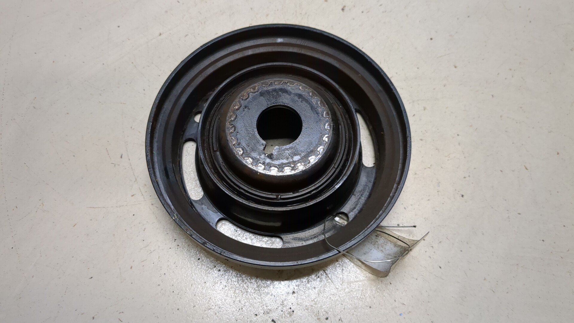 Шкив коленвала