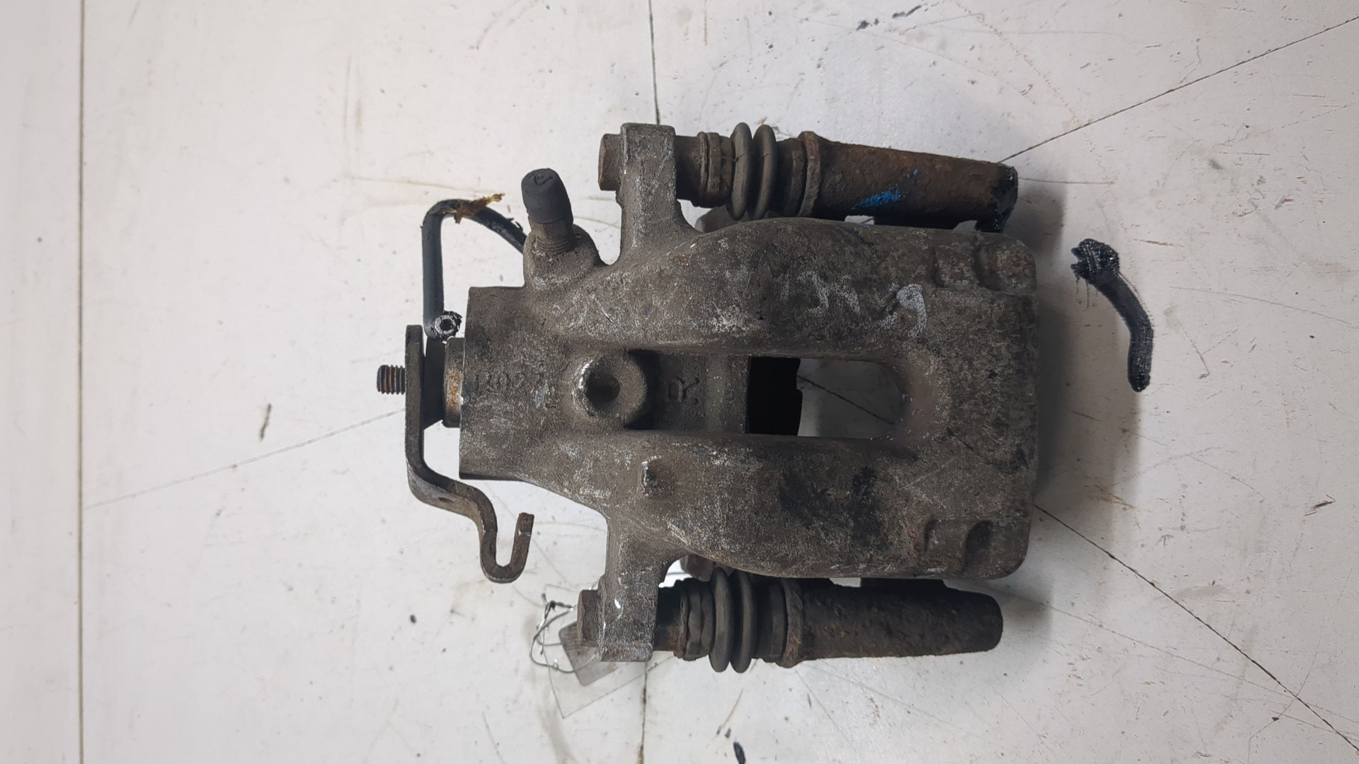 Суппорт задний правый