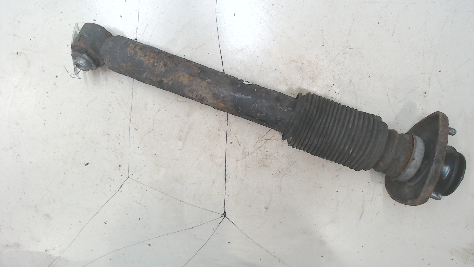 Амортизатор задний (стойка)