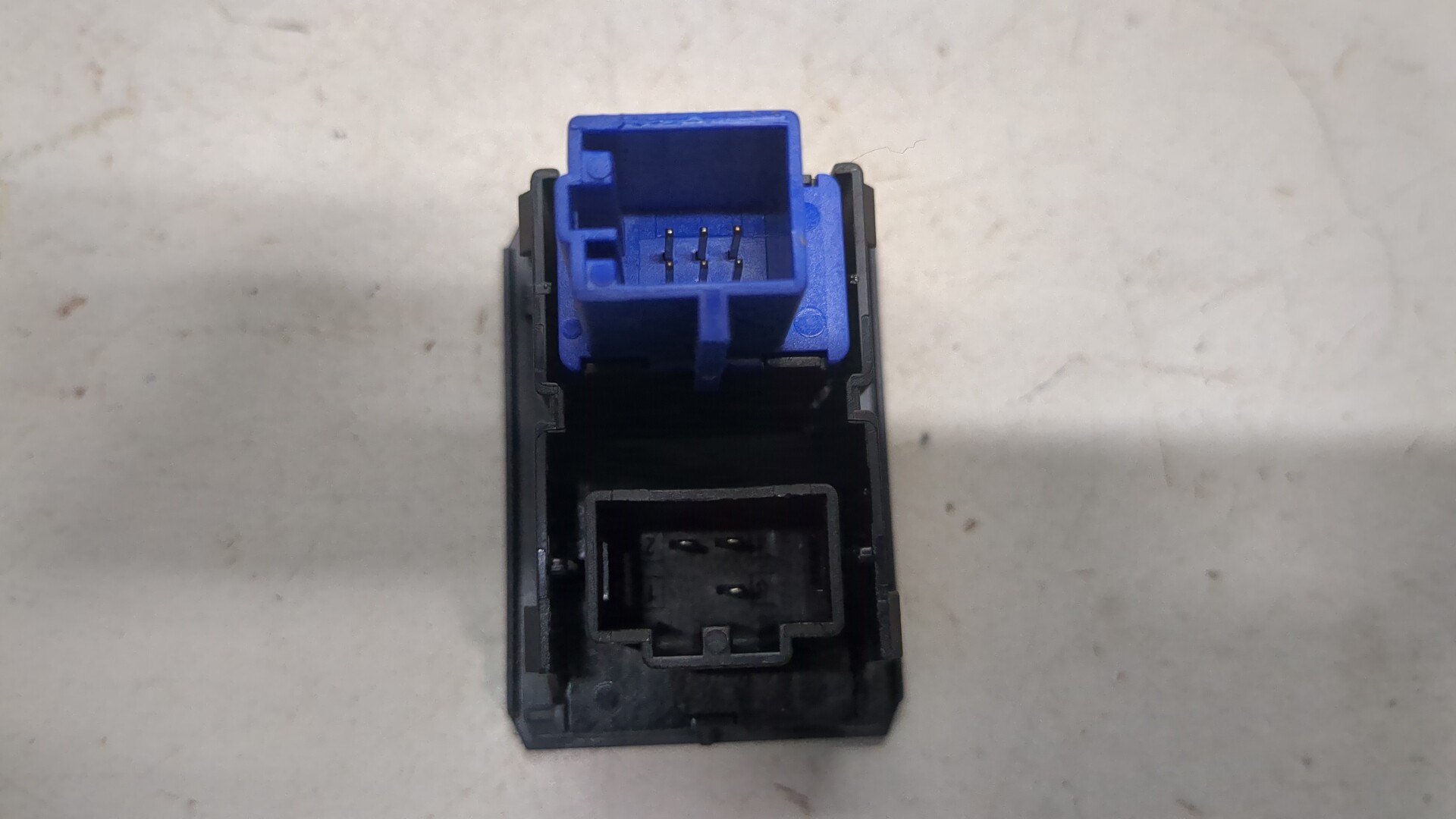 Кнопка аварийной остановки