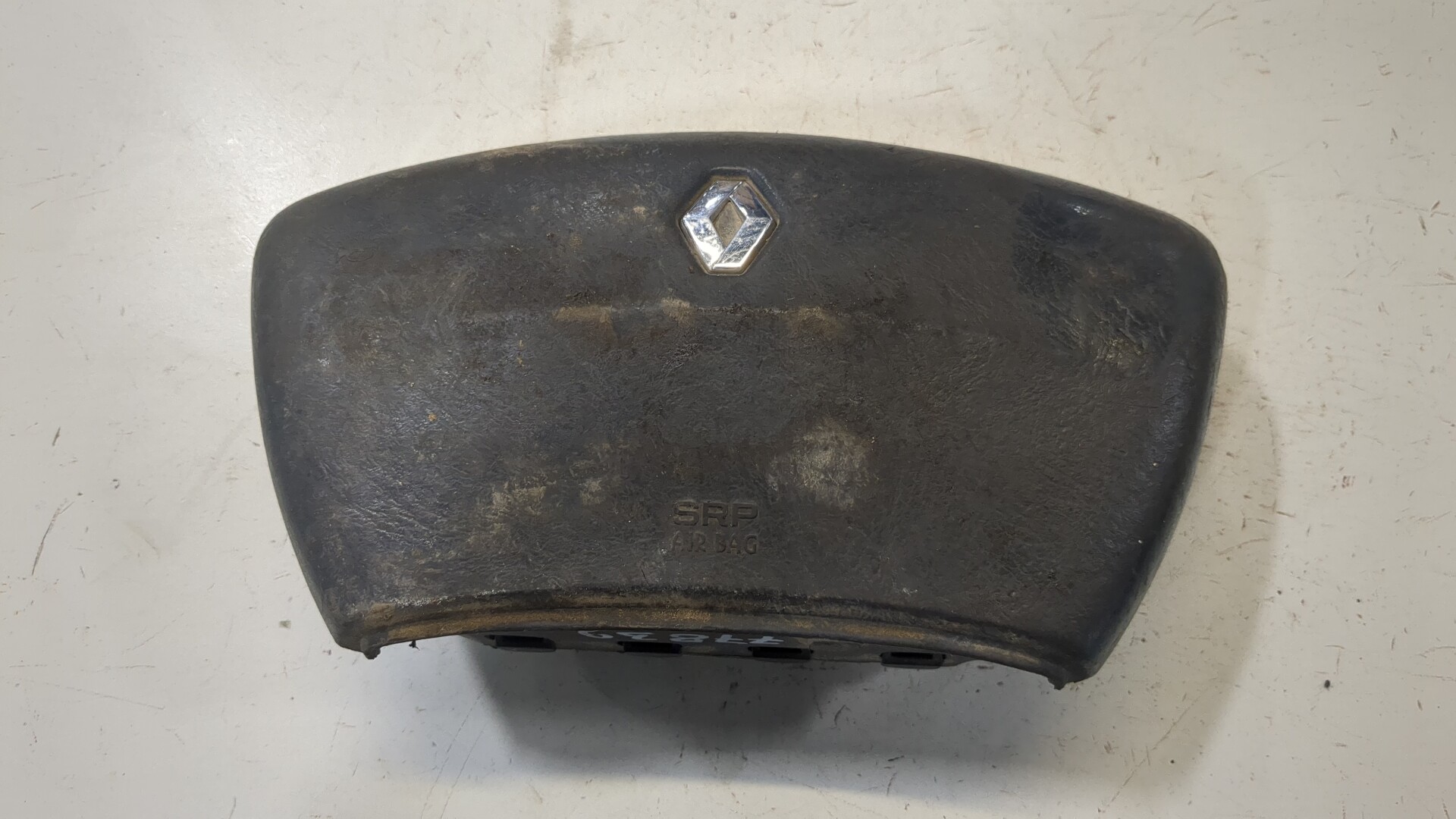 Подушка безопасности в рулевое колесо