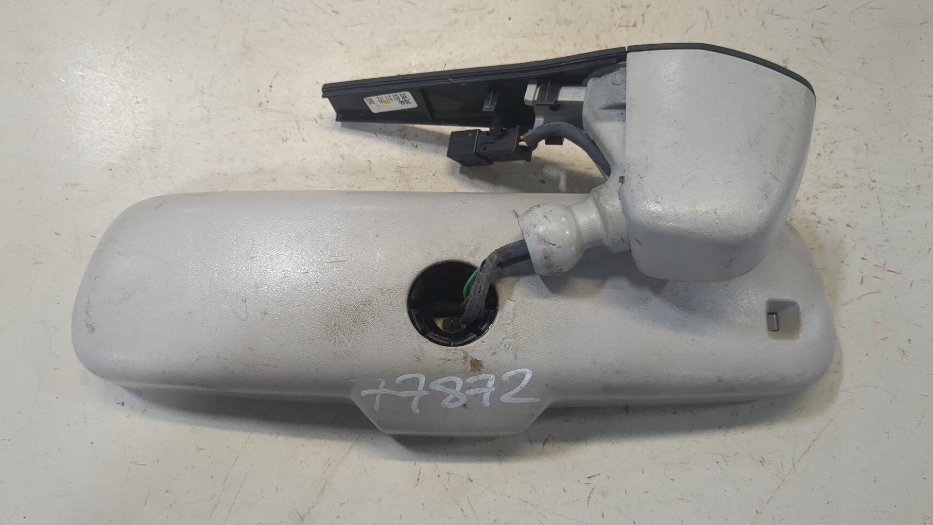 Зеркало заднего вида