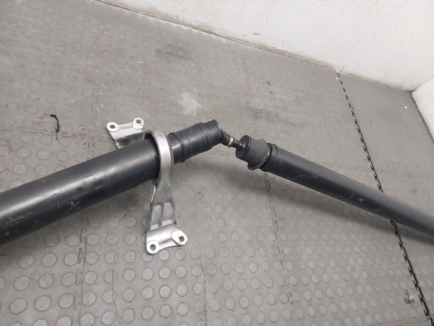 Вал карданный задний