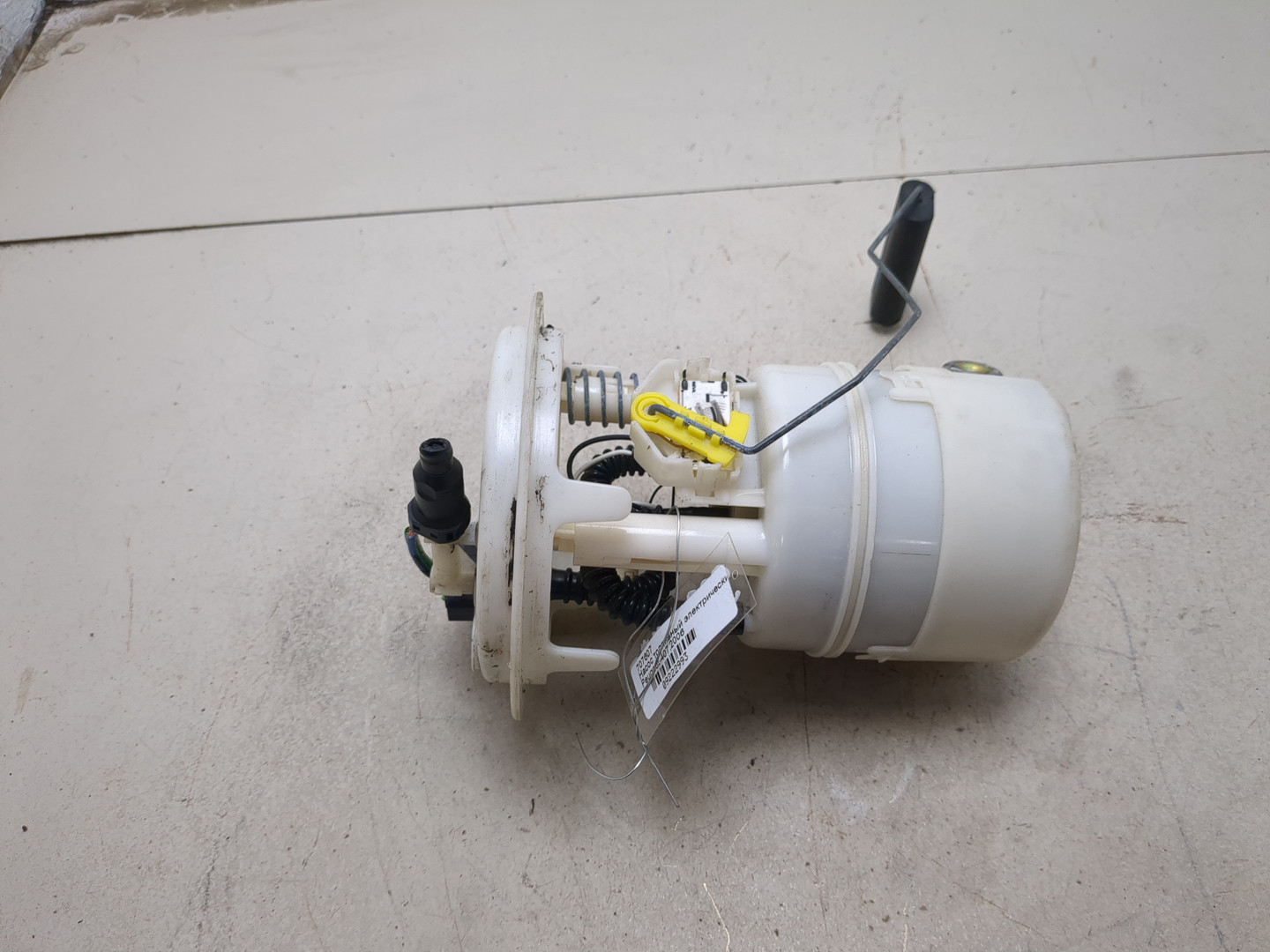 Насос топливный электрический