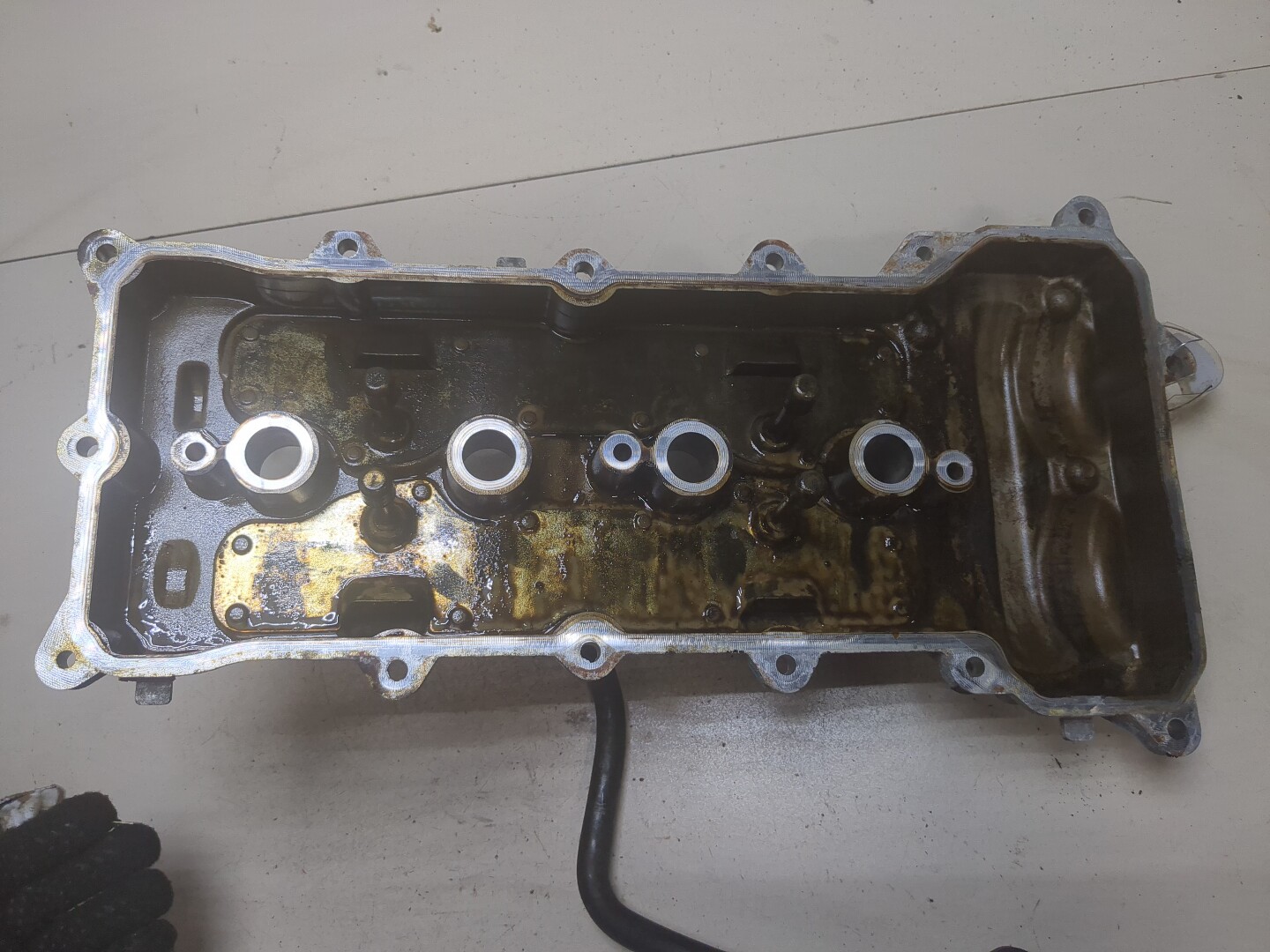 Крышка клапанная ГБЦ