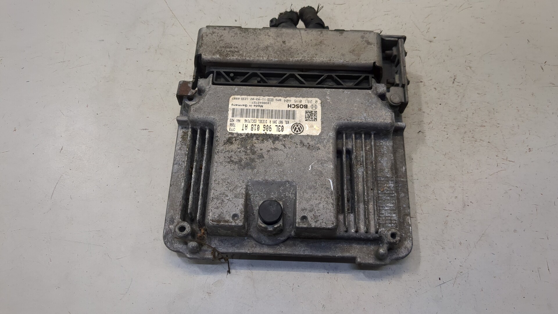 Блок управления двигателем