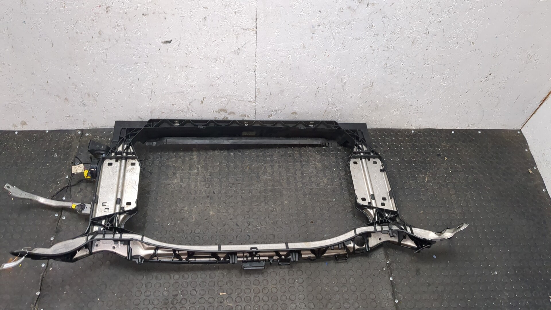 Панель передняя (телевизор)