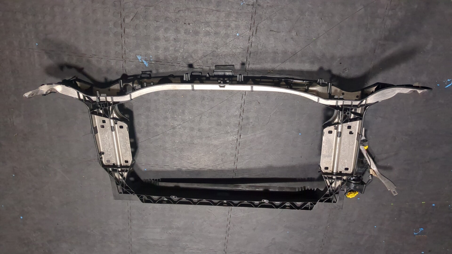 Панель передняя (телевизор)