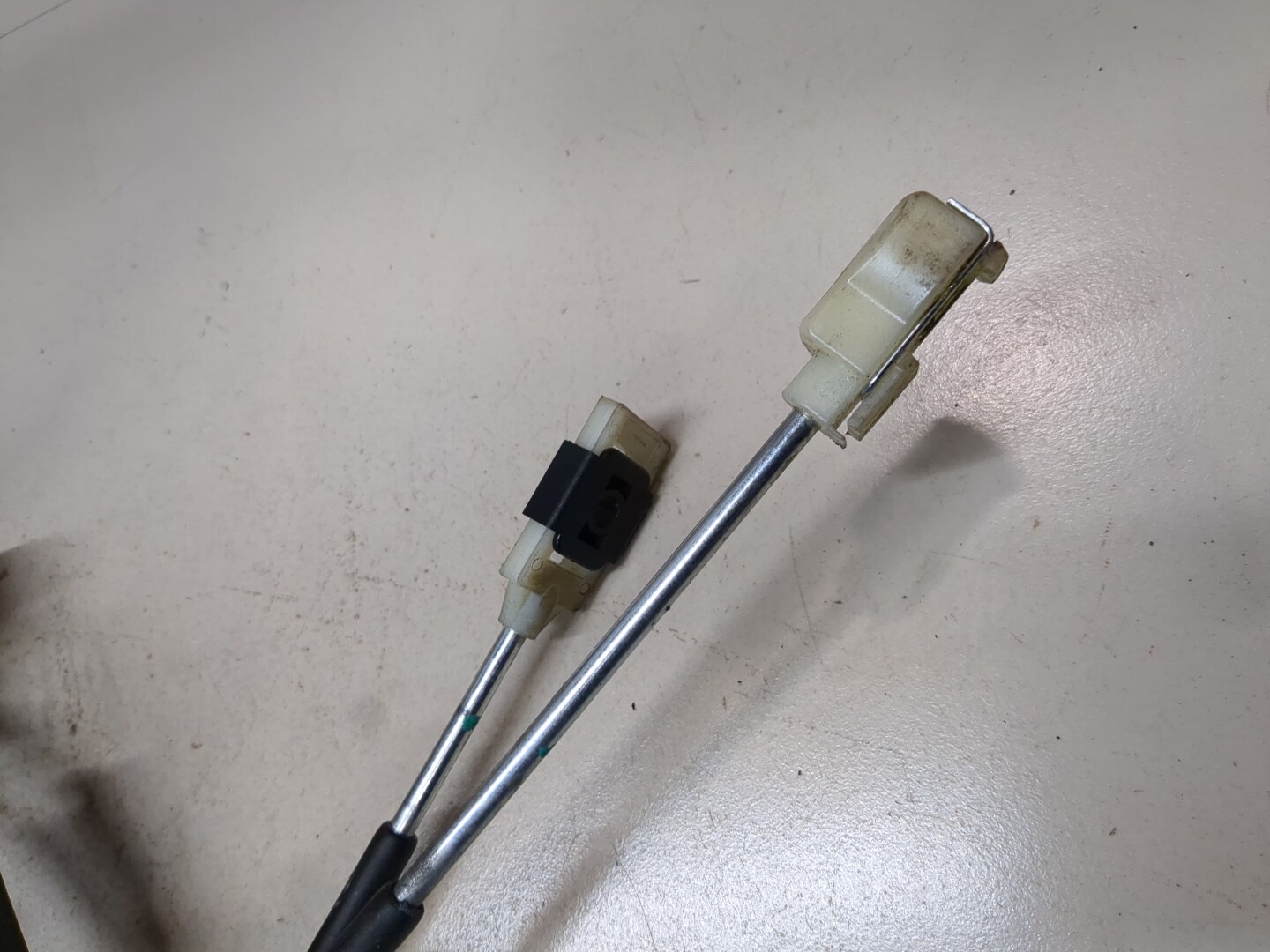 Трос КПП (выбора/переключения передач)