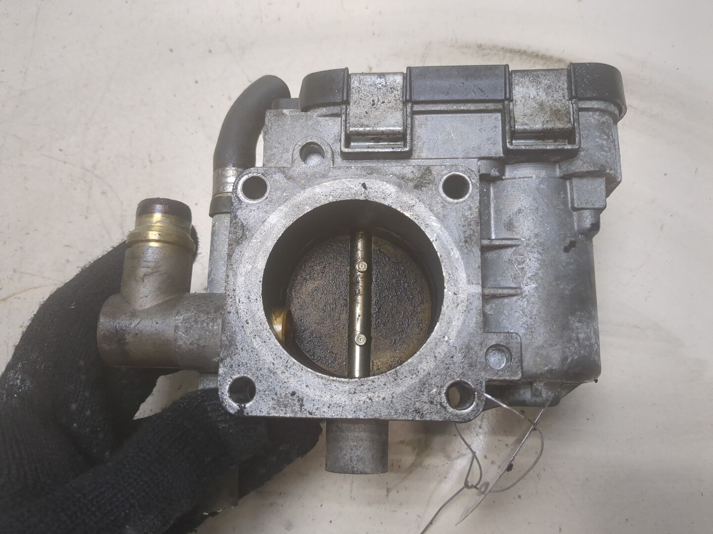 Заслонка дроссельная электрическая