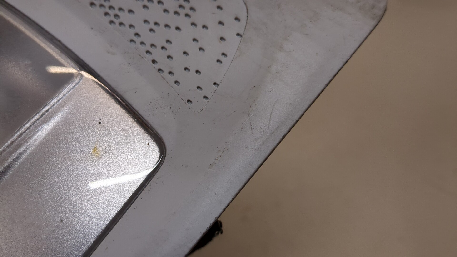 Плафон салонный