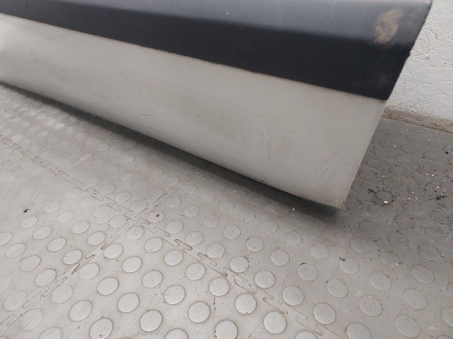 Дверь передняя левая