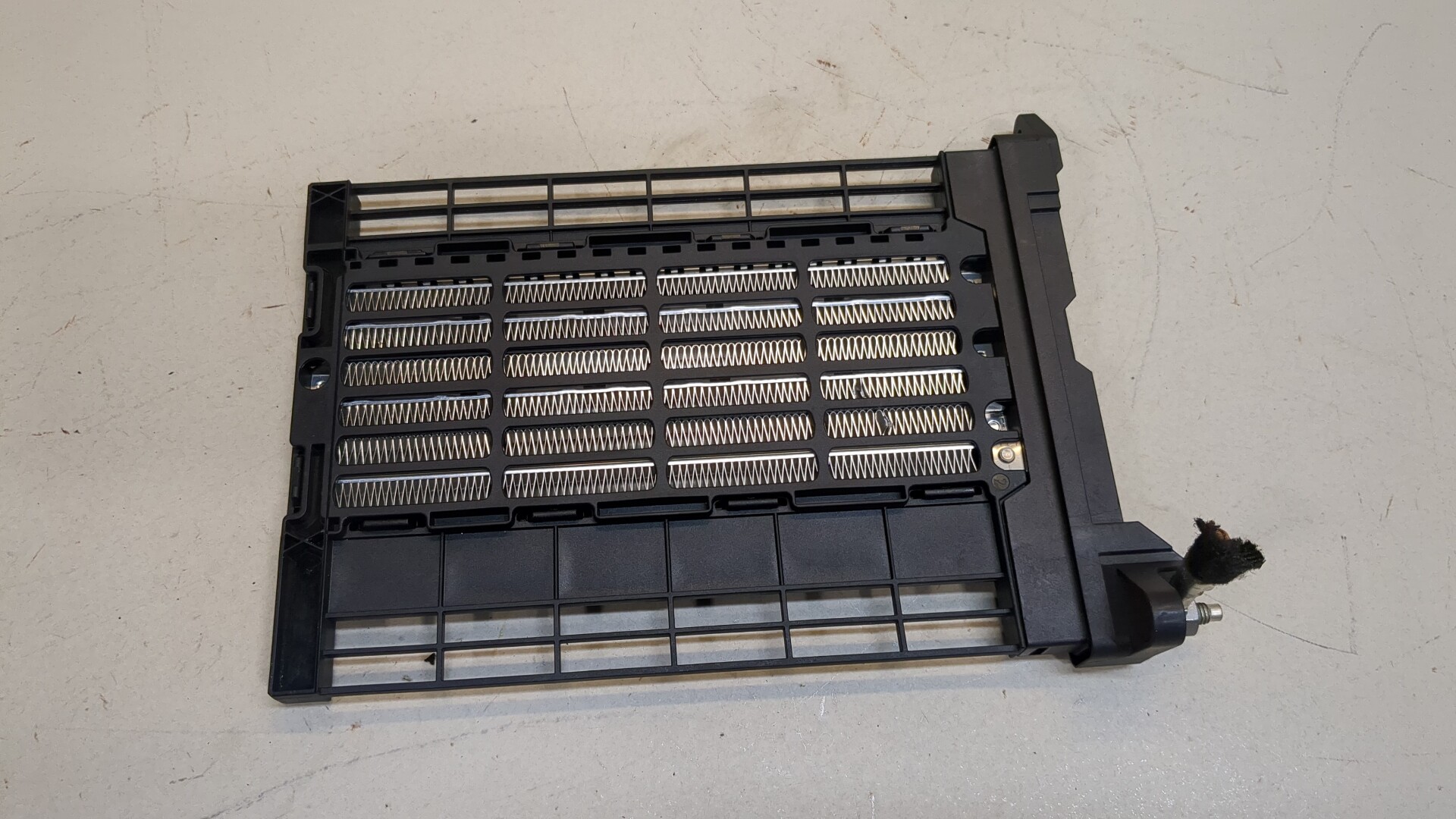 Радиатор отопителя электрический