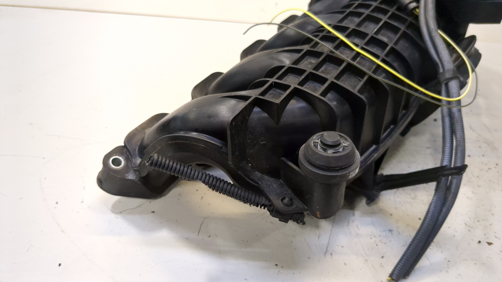 Коллектор впускной