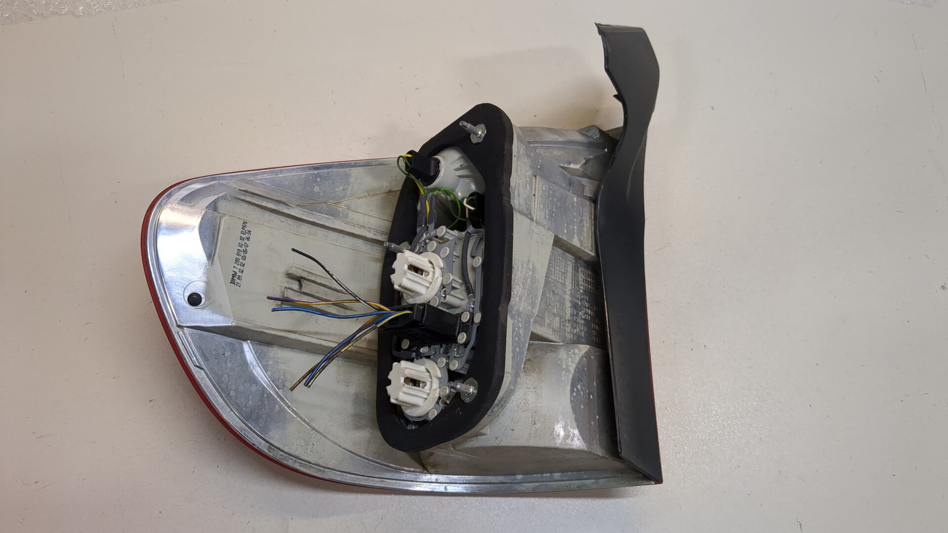 Фонарь задний правый