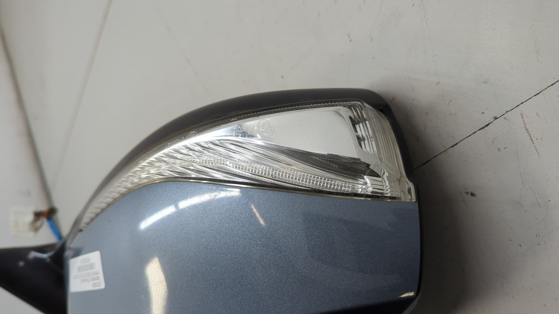 Зеркало правое электрическое