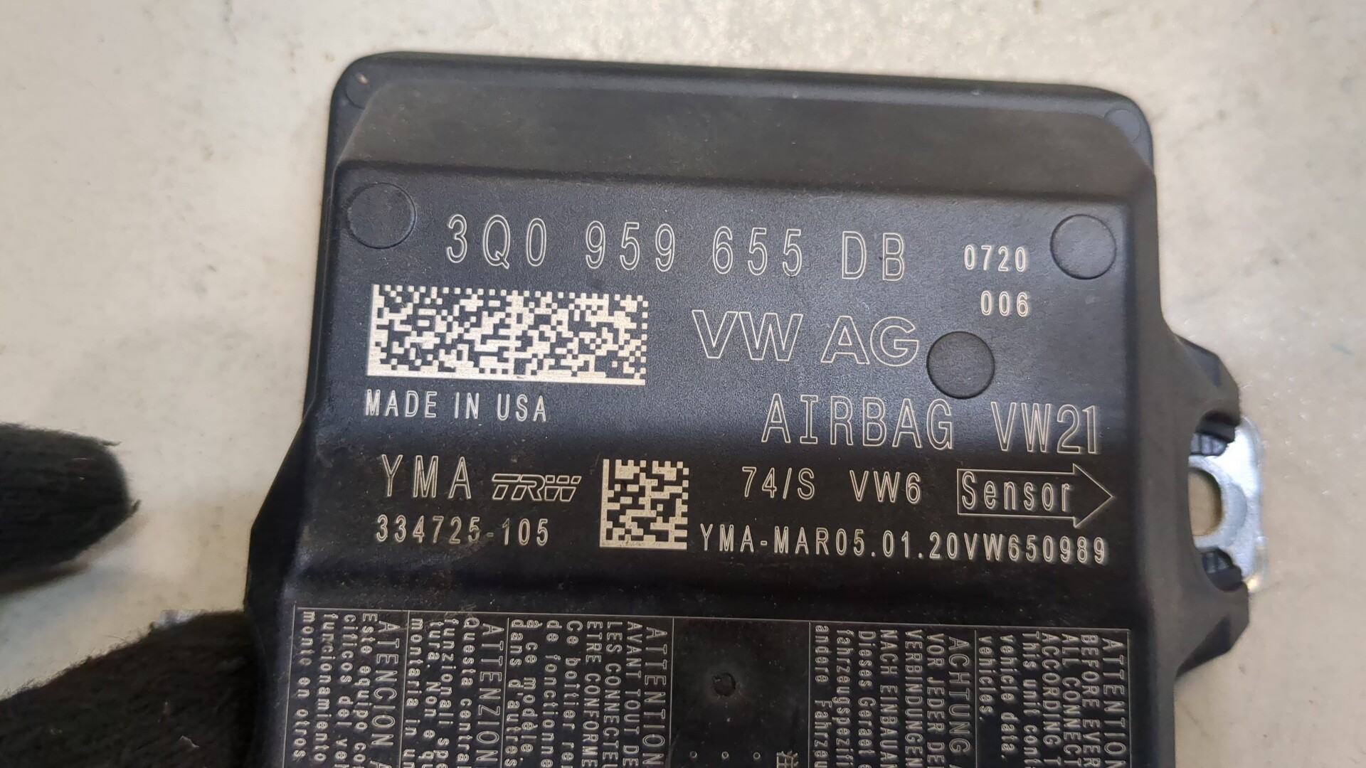 Блок управления подушек безопасности (AIR BAG)