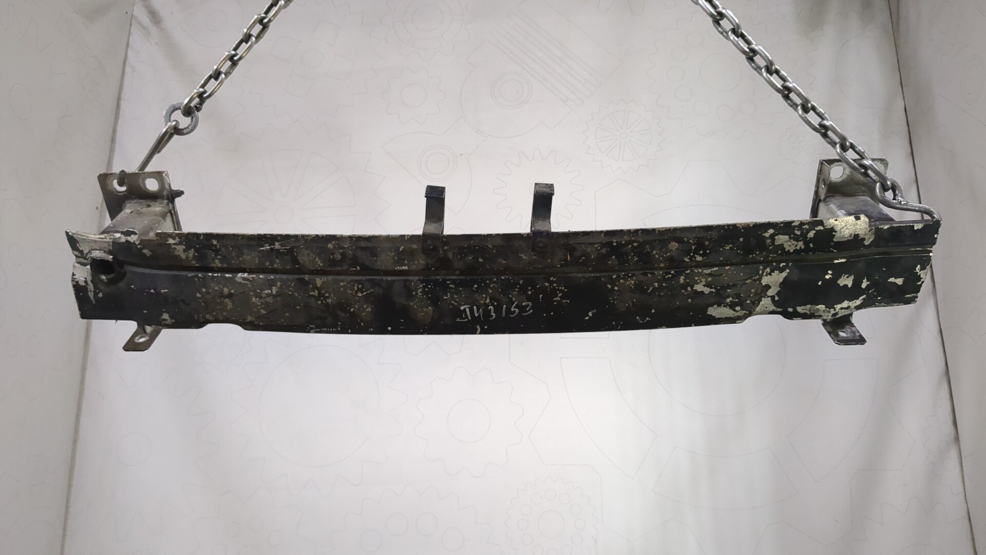 Усилитель переднего бампера