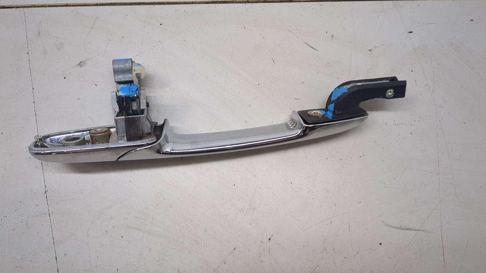 Ручка двери наружная