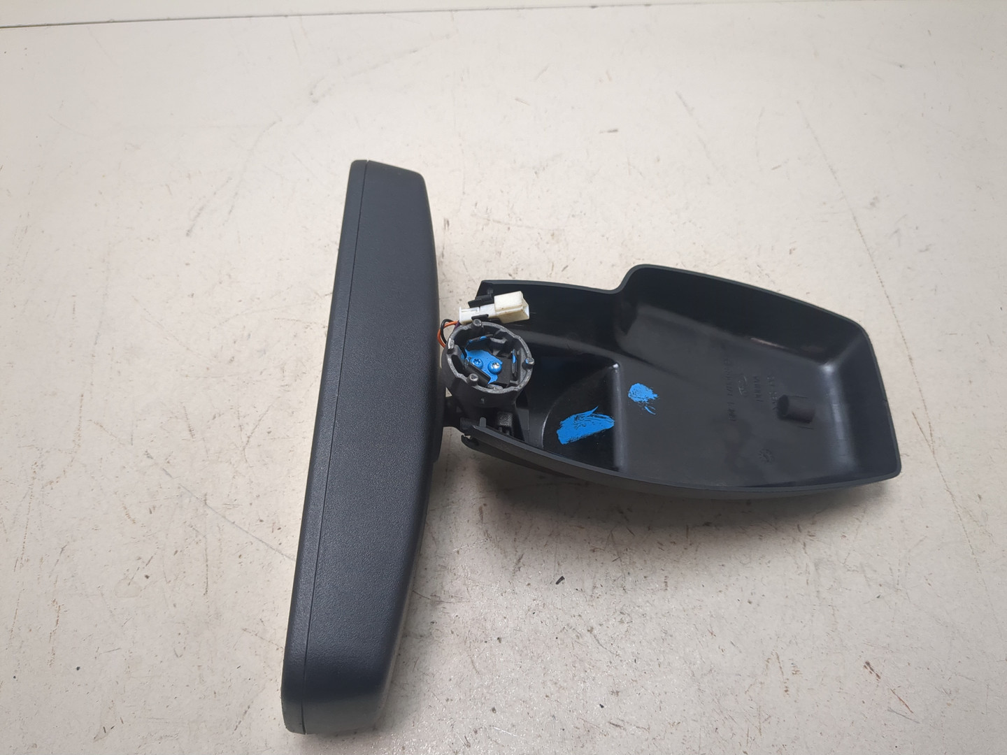 Зеркало заднего вида