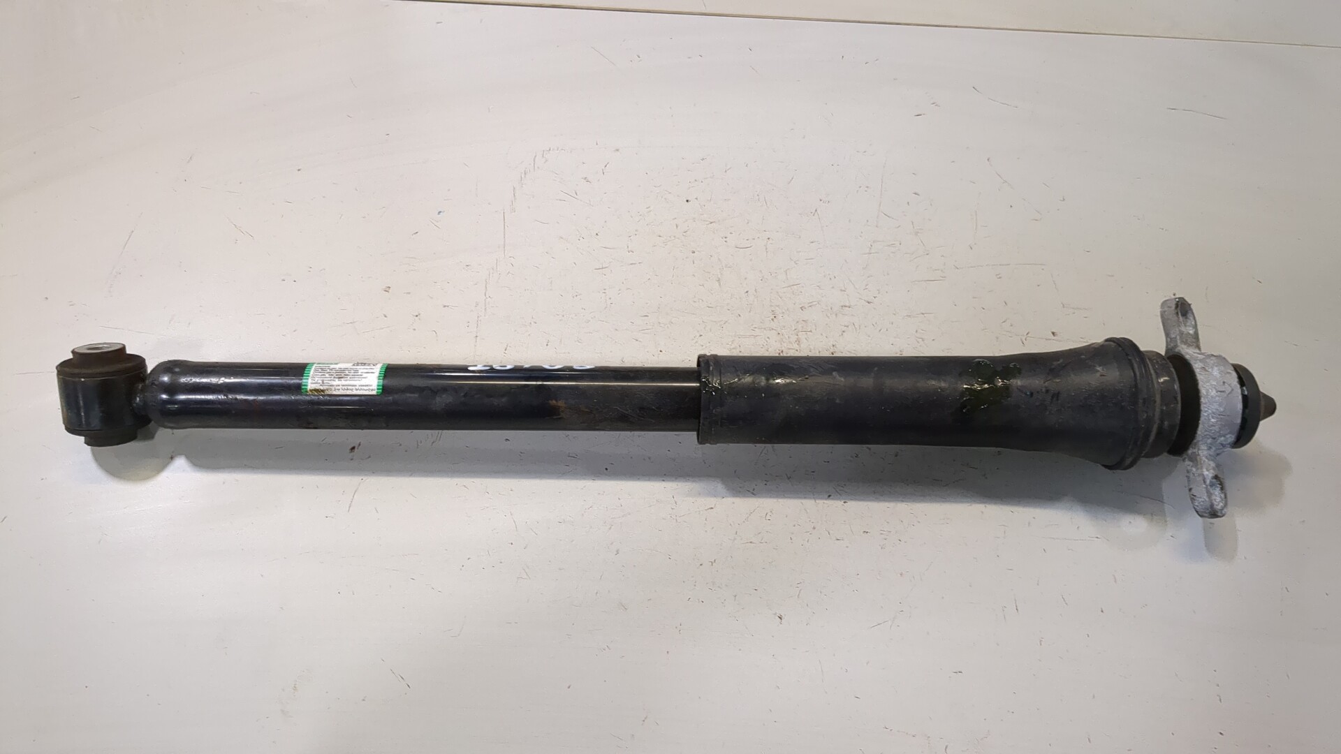 Амортизатор задний (стойка)