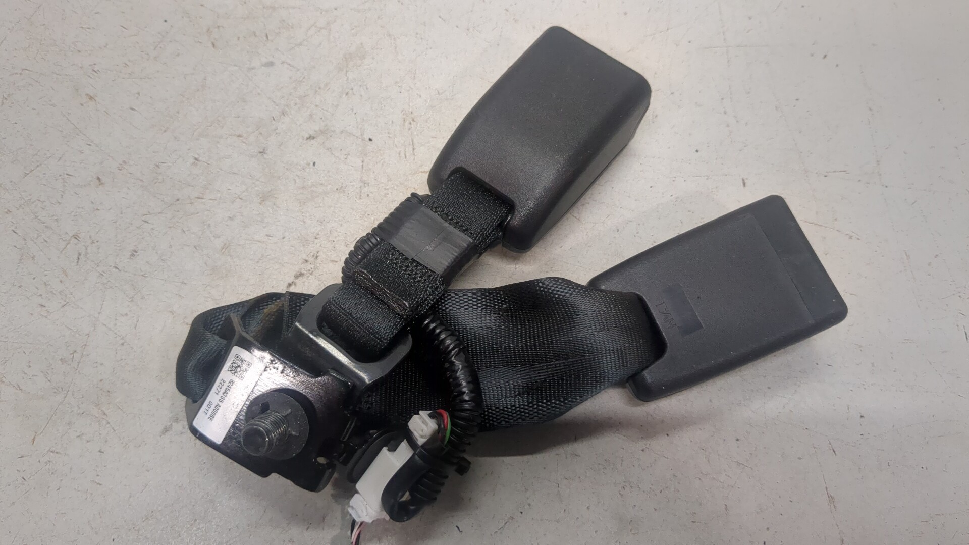 Ответная часть ремня безопасности