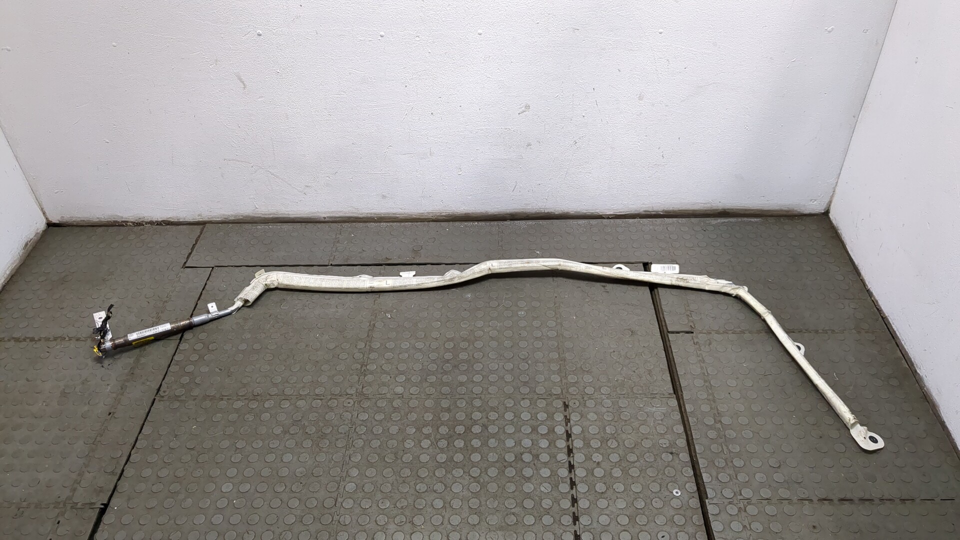 Подушка безопасности боковая (шторка)