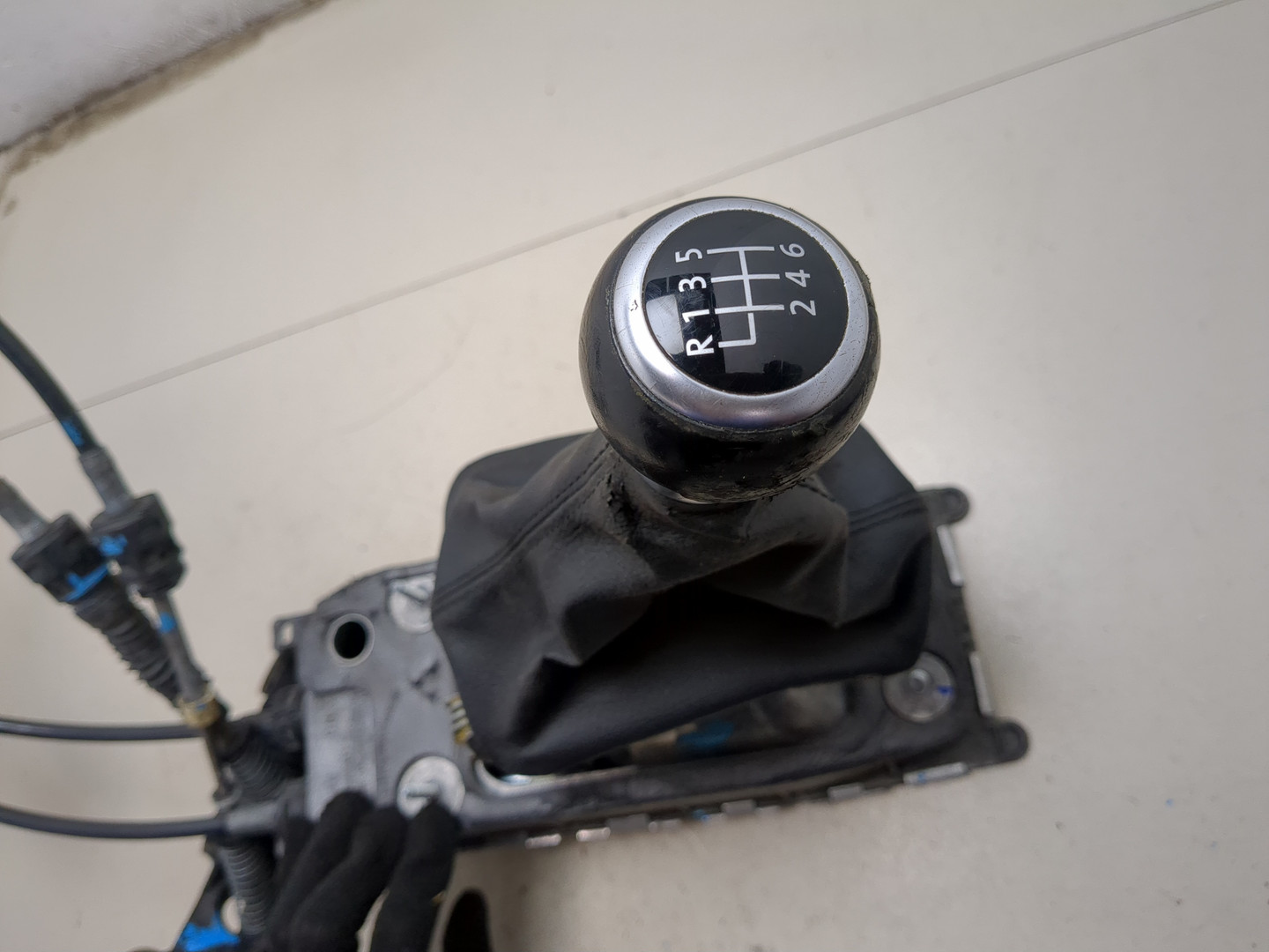 Кулиса МКПП / АКПП