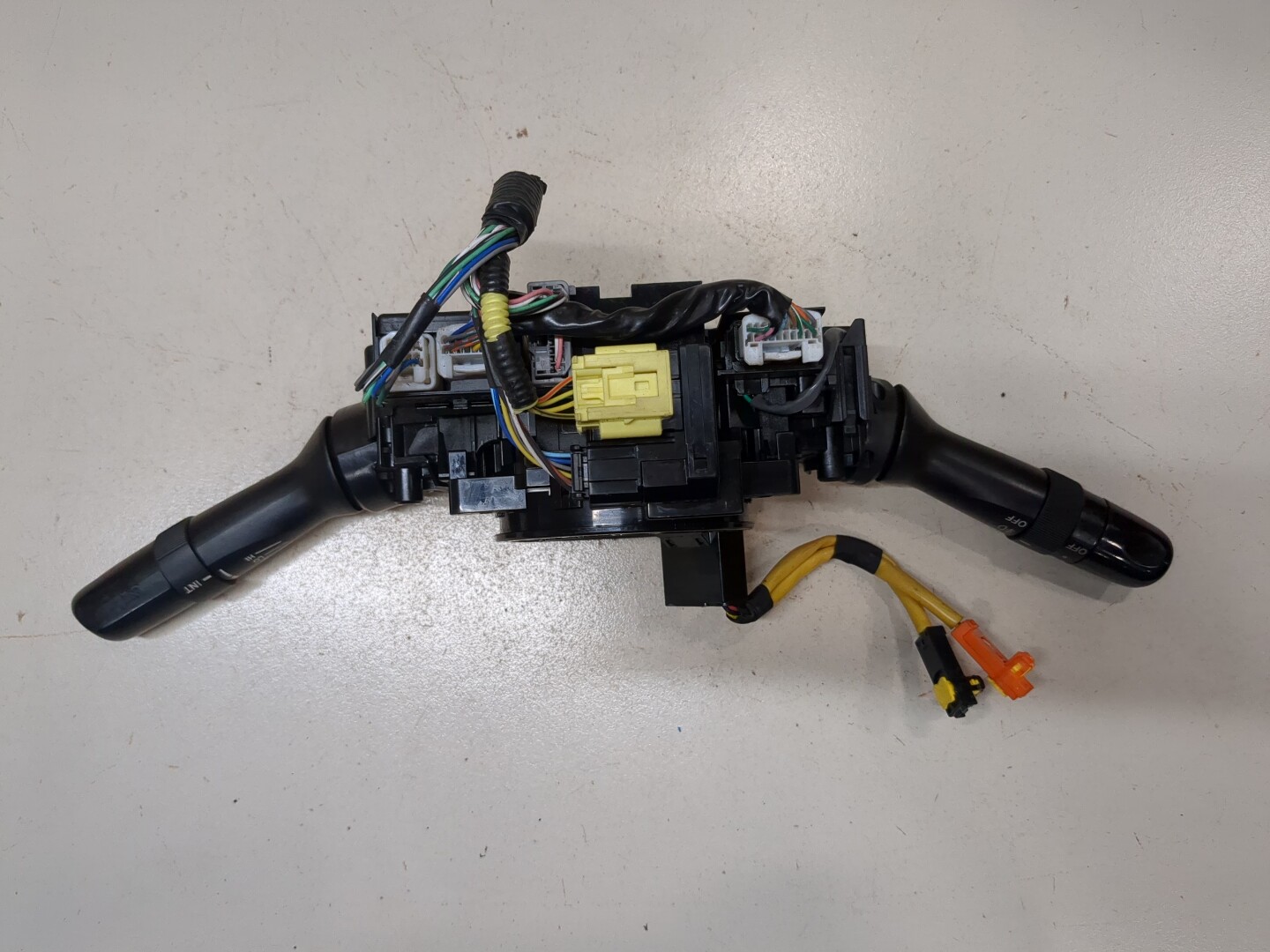 Переключатель подрулевой