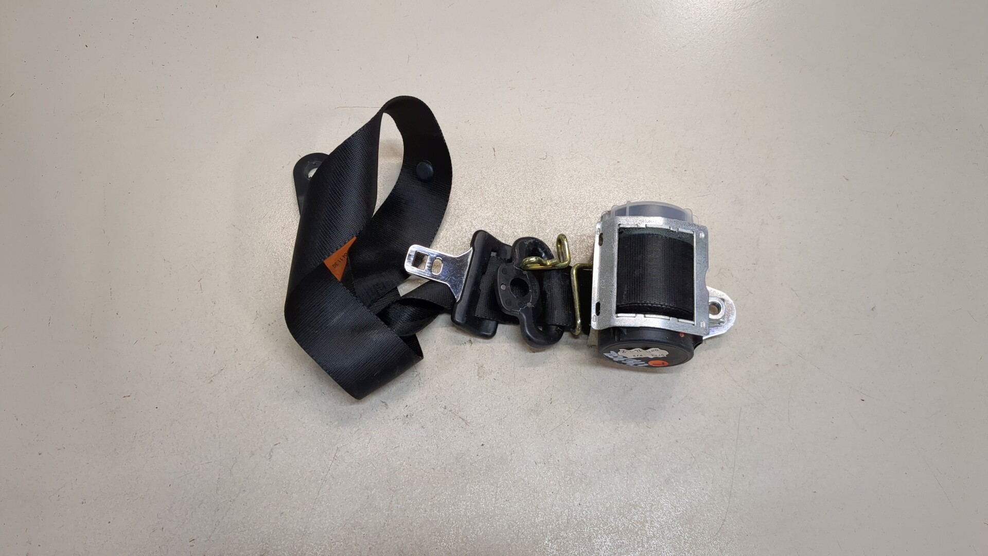 Ремень безопасности