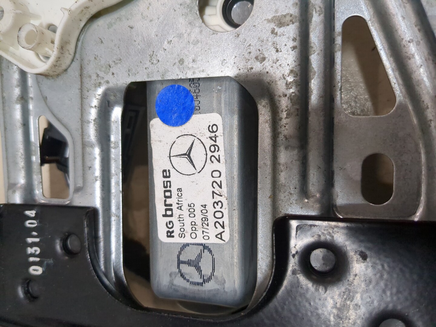 Стеклоподъемник электр. передний левый