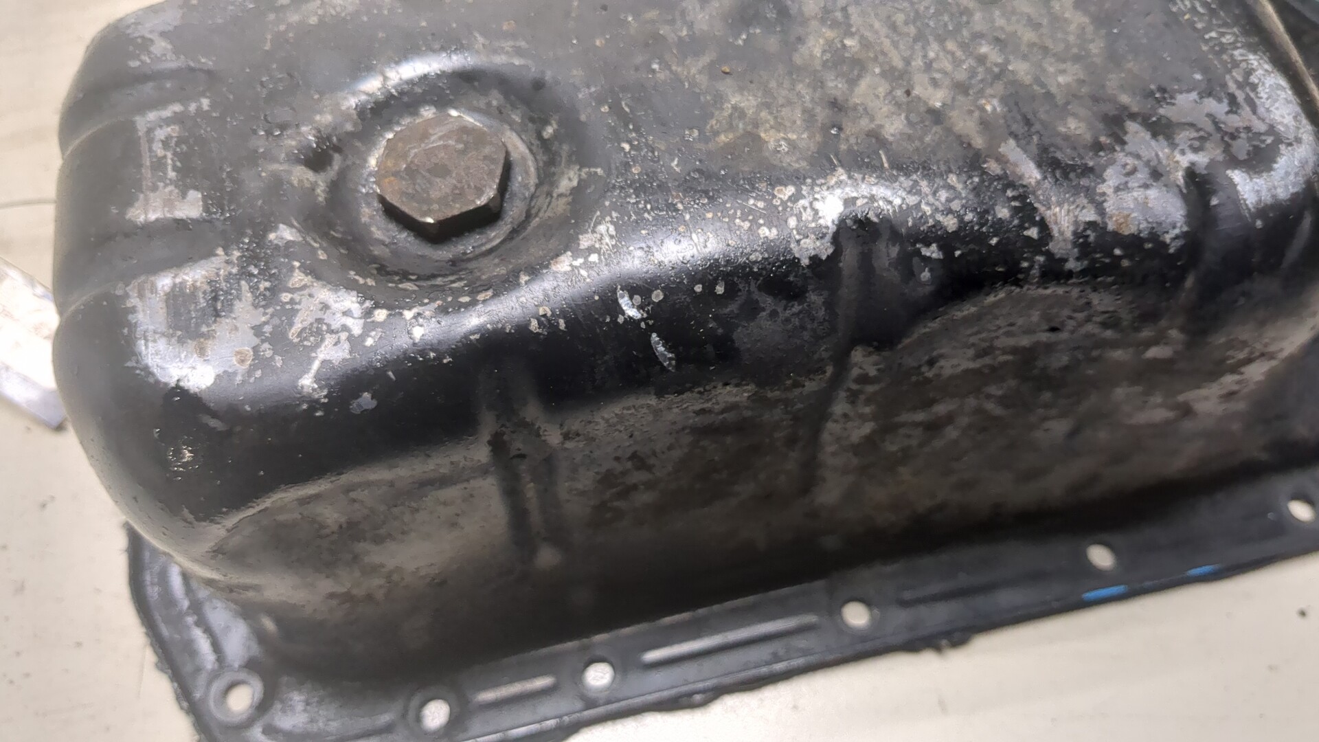 Поддон масляный двигателя (картер)