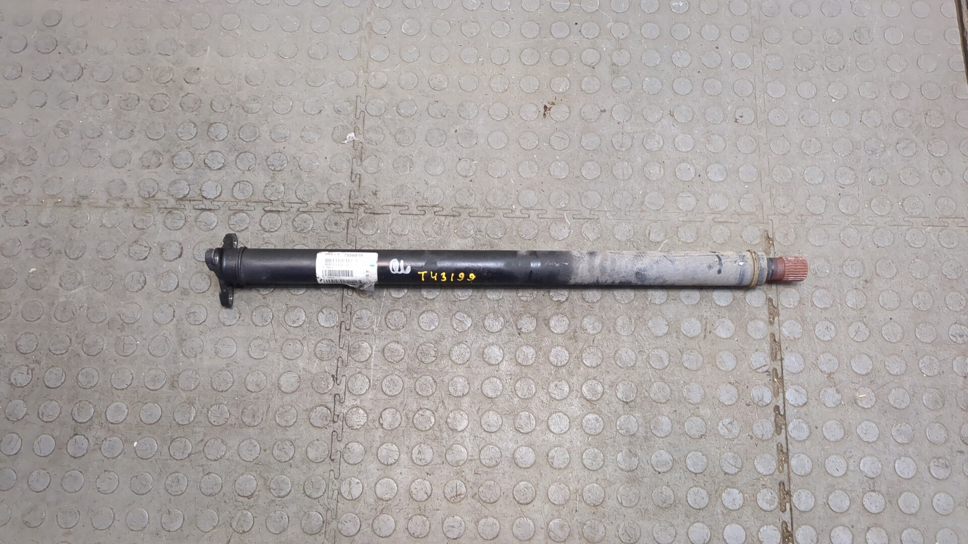 Вал карданный передний