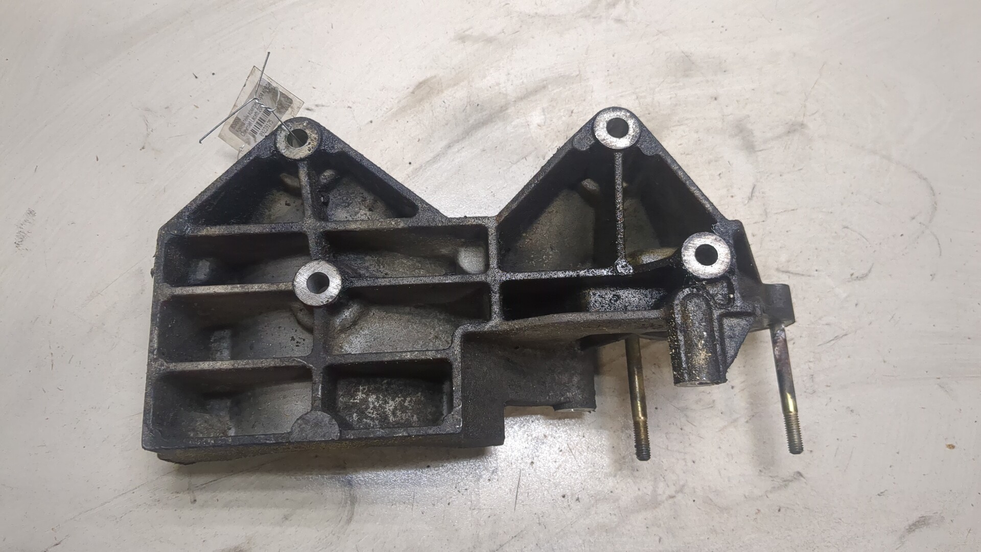 Кронштейн кондиционера