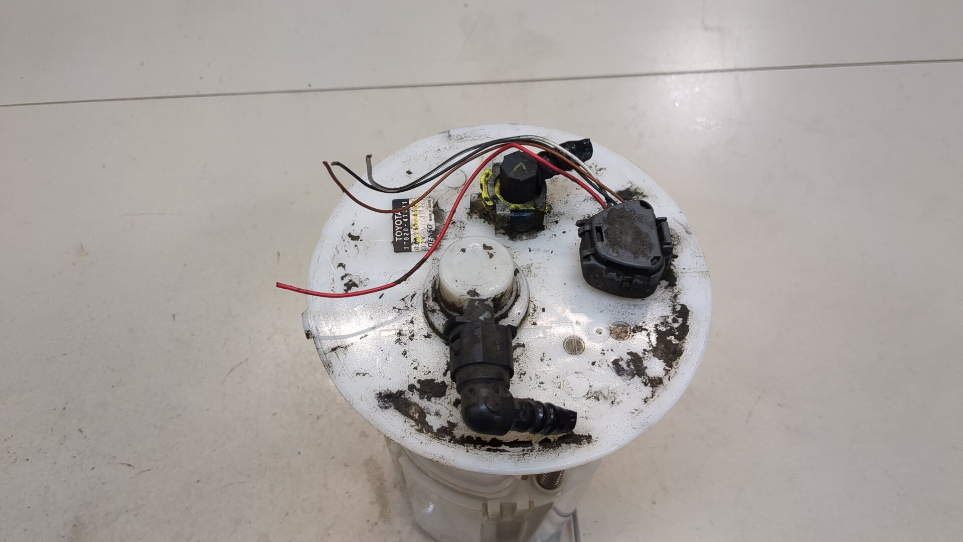 Насос топливный электрический