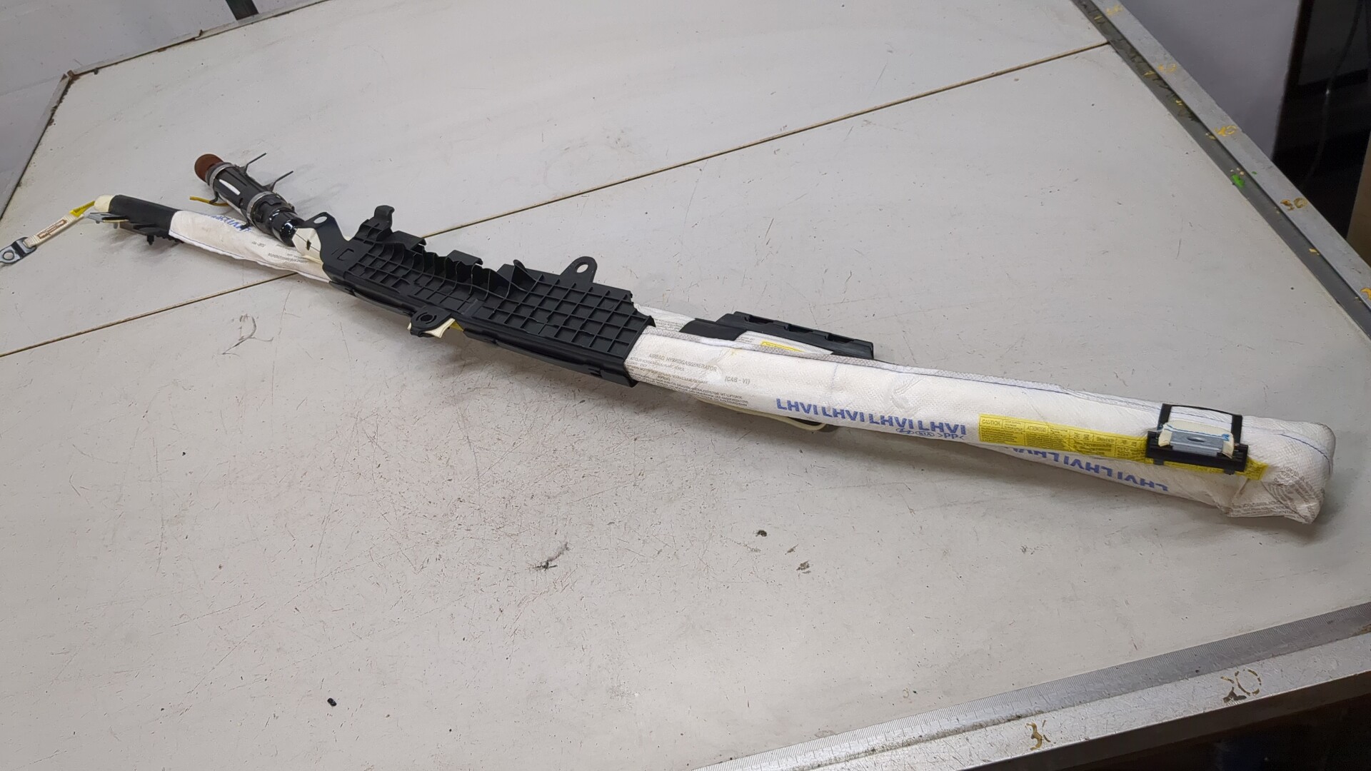 Подушка безопасности боковая (шторка)