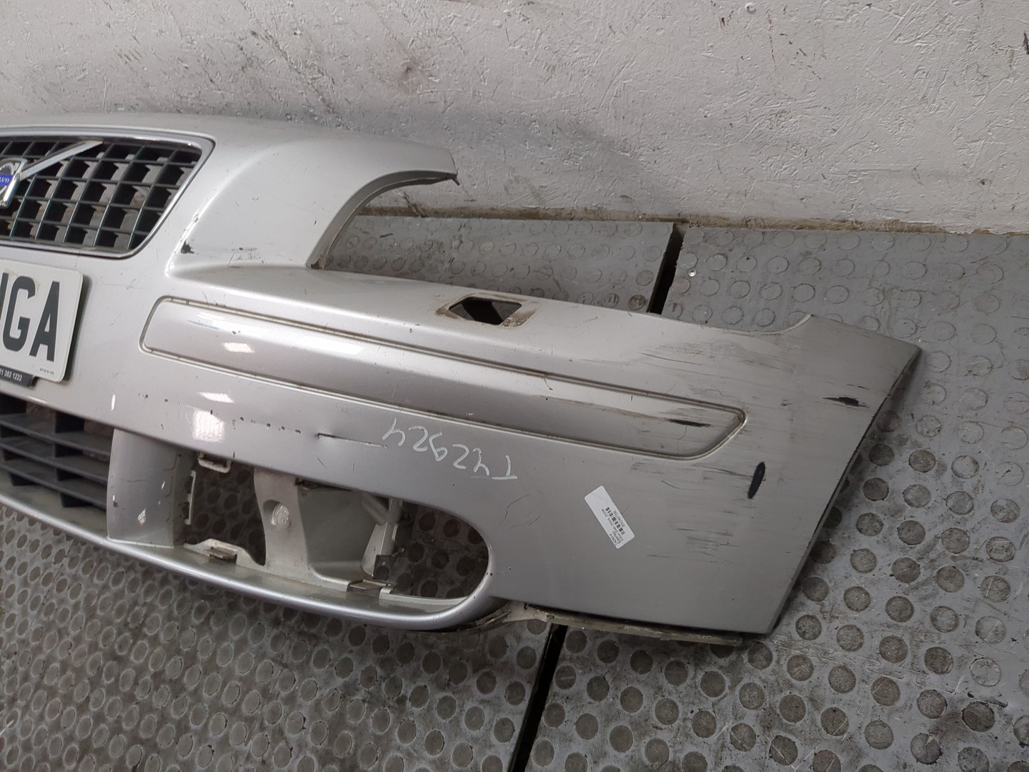 Бампер передний