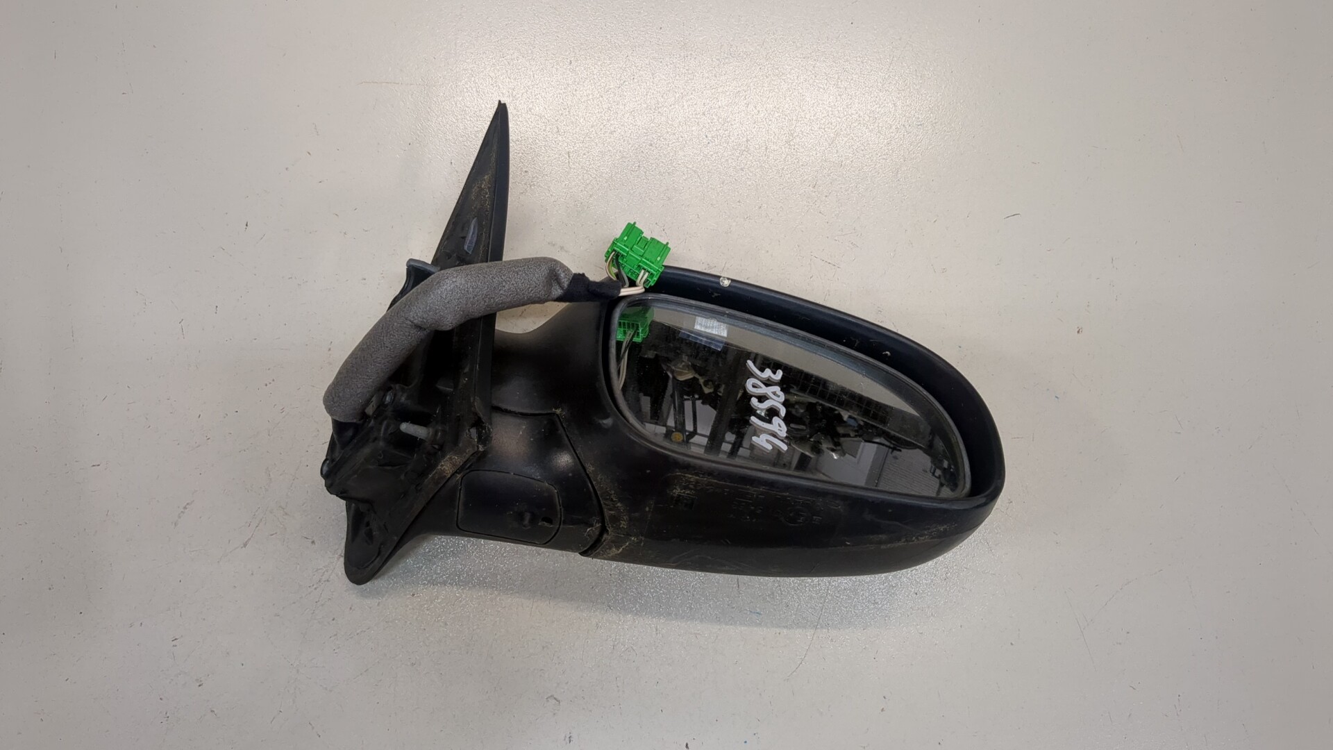 Зеркало правое электрическое