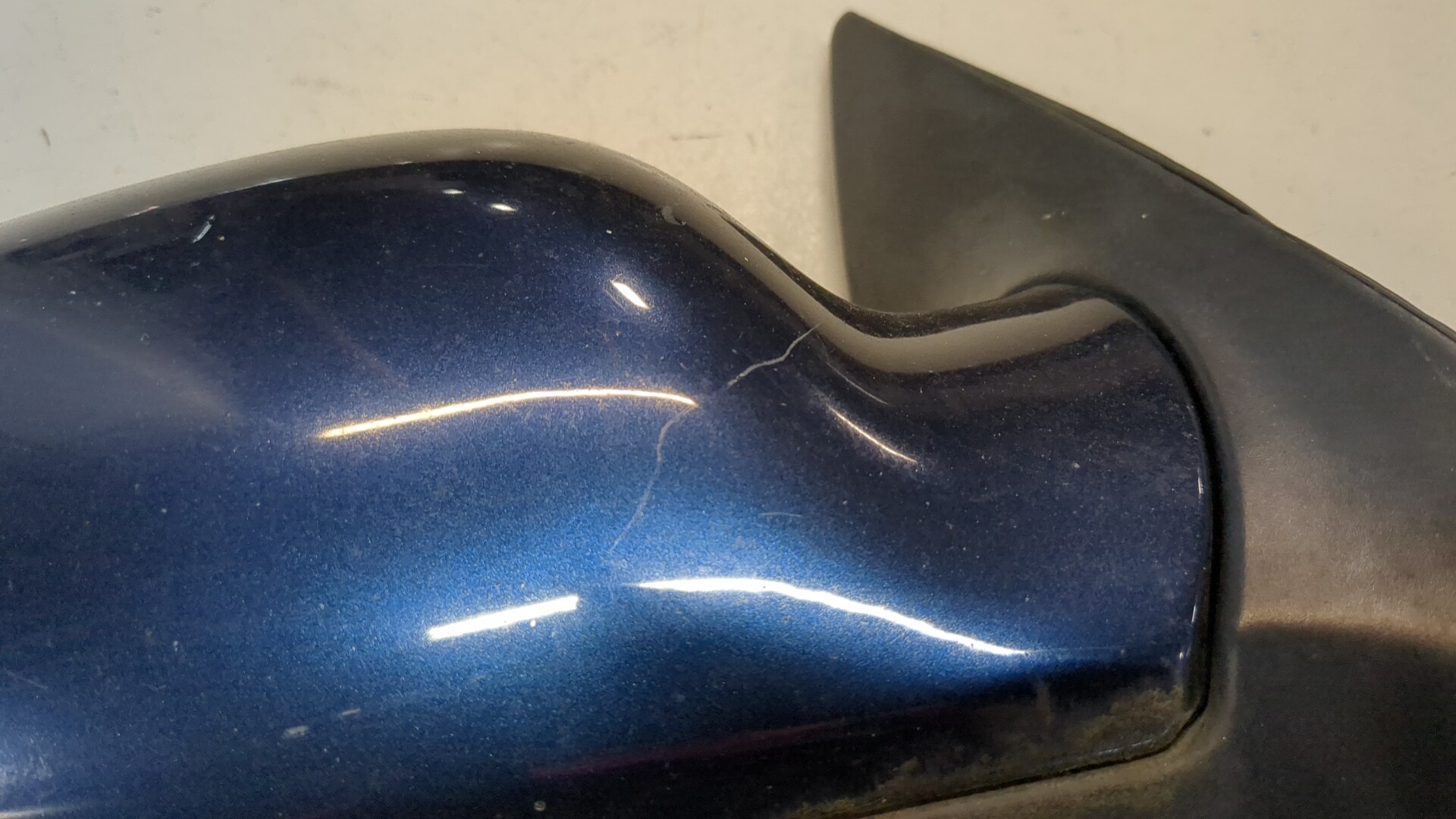 Зеркало правое электрическое