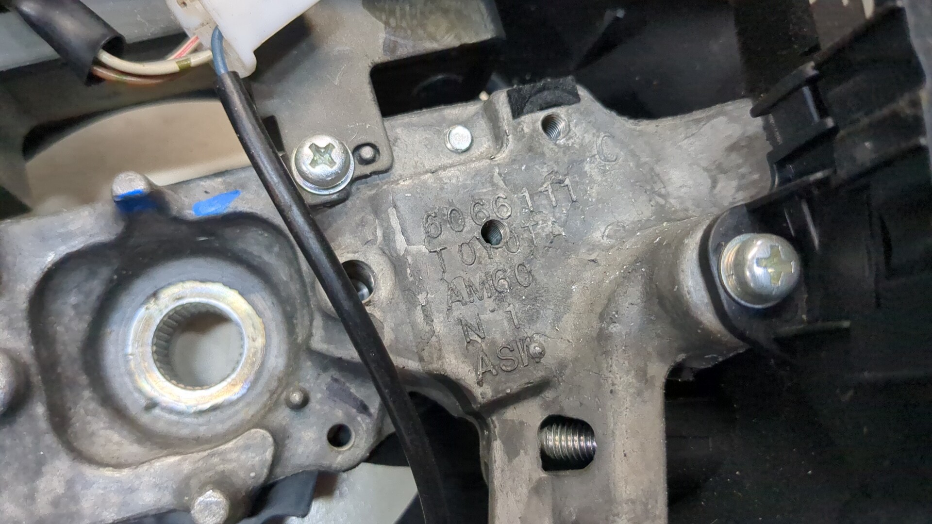 Рулевое колесо (руль)