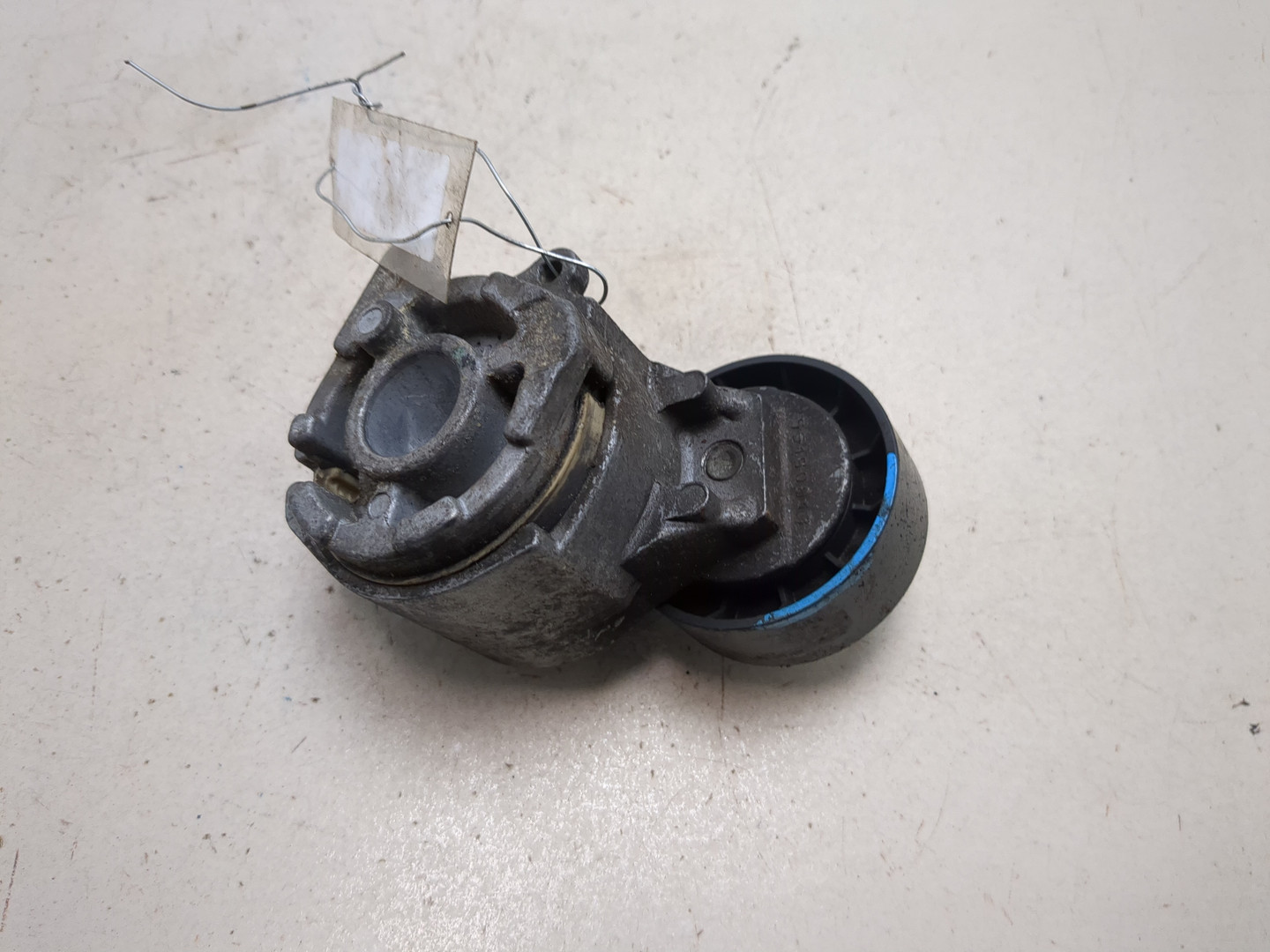 Натяжитель ремня