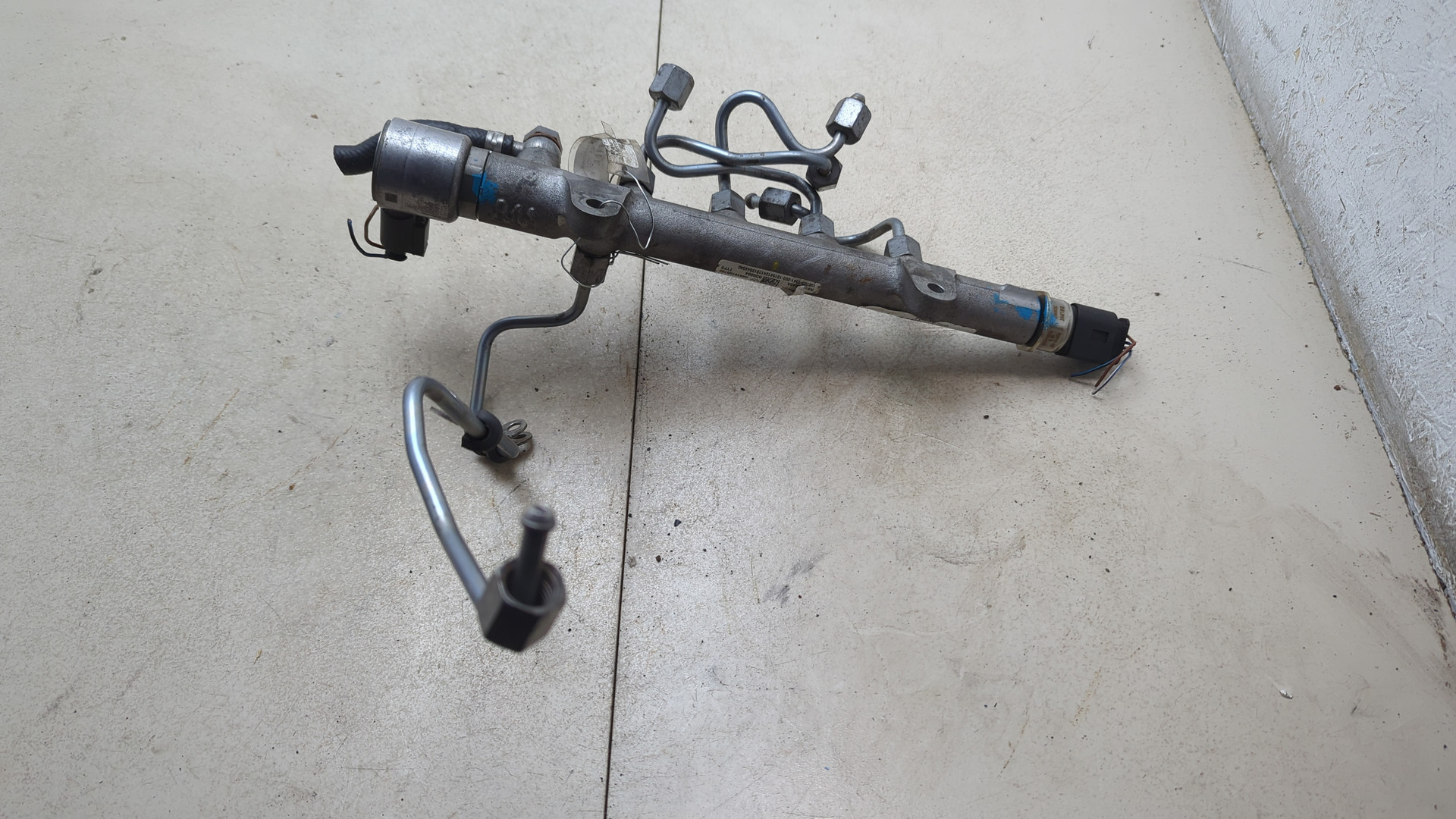 Рейка топливная (рампа)